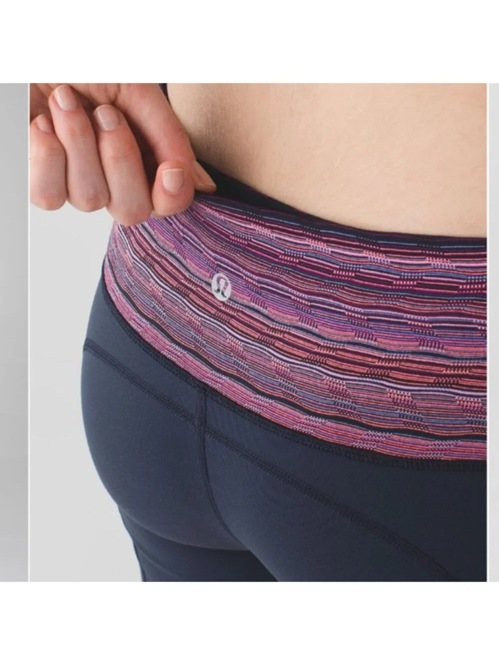 Lululemon Gather & Crow Crop II *Full-On L…